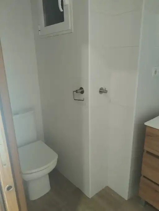 Bathroom of Flat for sale in El Mercado