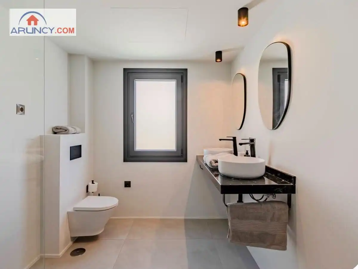 Bathroom of Houses for rent in Gelves