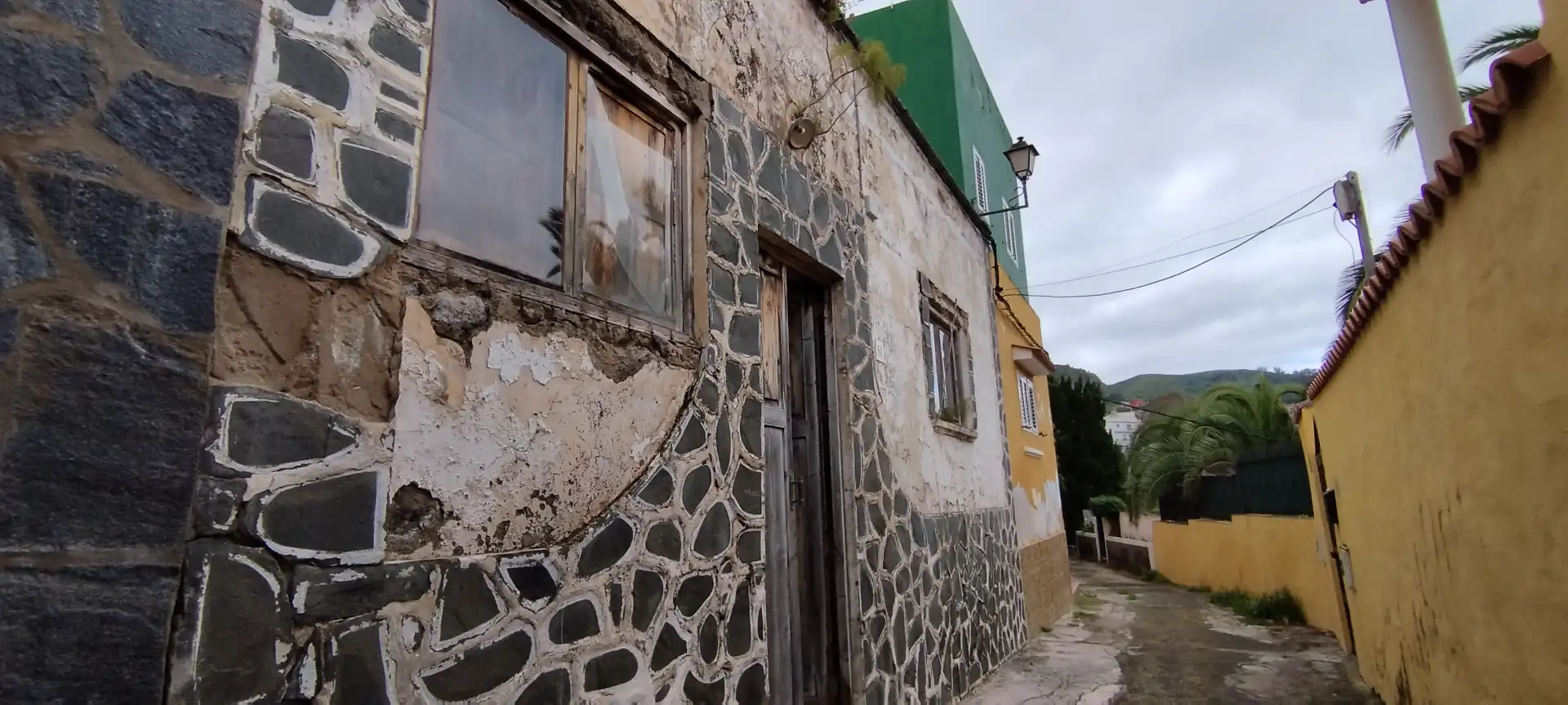Vista exterior de Casa o xalet en venda en Santa Brígida amb Terrassa
