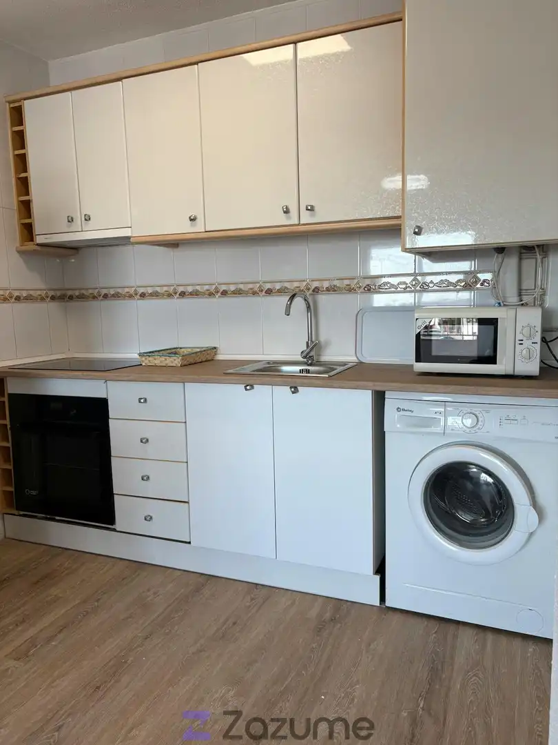 Kitchen of Flat for rent in Torrevieja  with Air Conditioner, Terrace and Swimming Pool