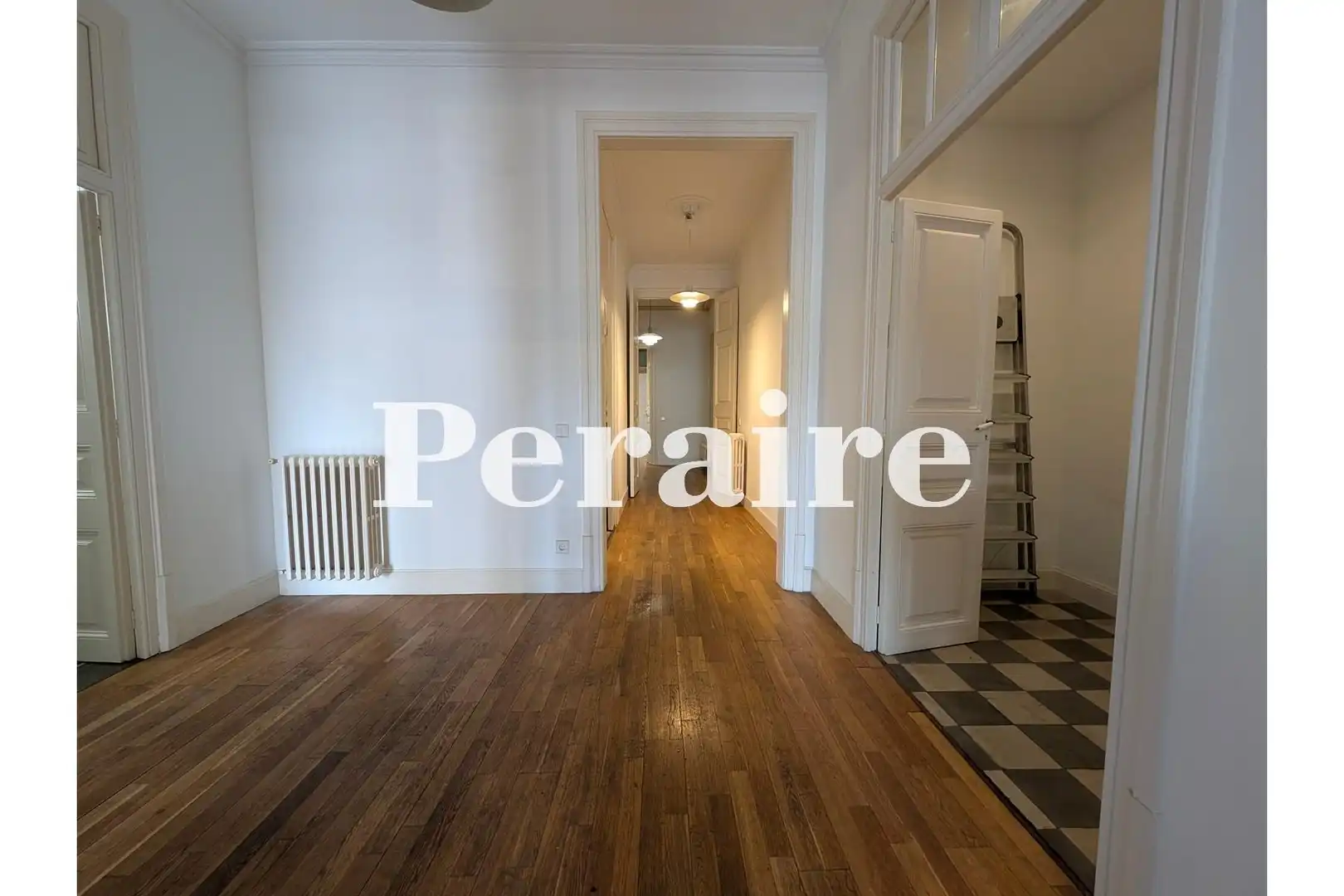 Wohnung zur Miete in Barcelona mit Heizung und Balkon