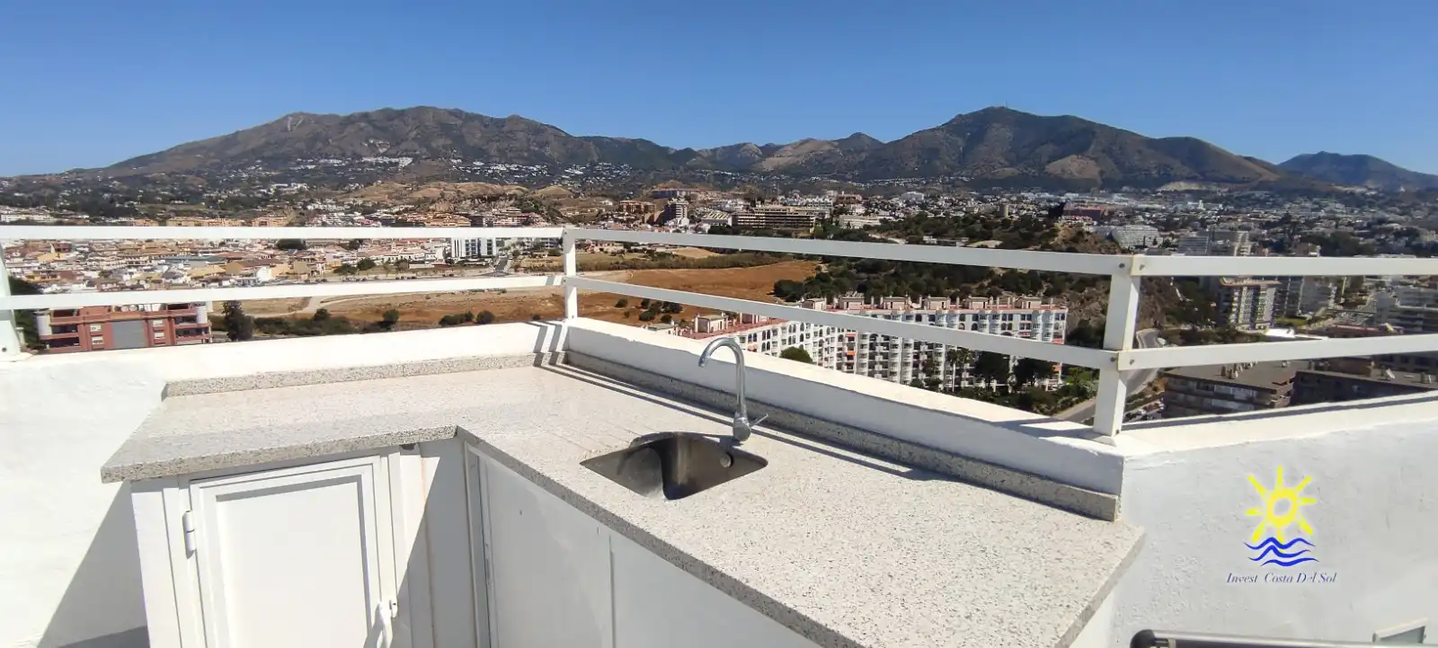 Terrassa de Àtic en venda en Fuengirola amb Aire condicionat, Jardí privat i Terrassa