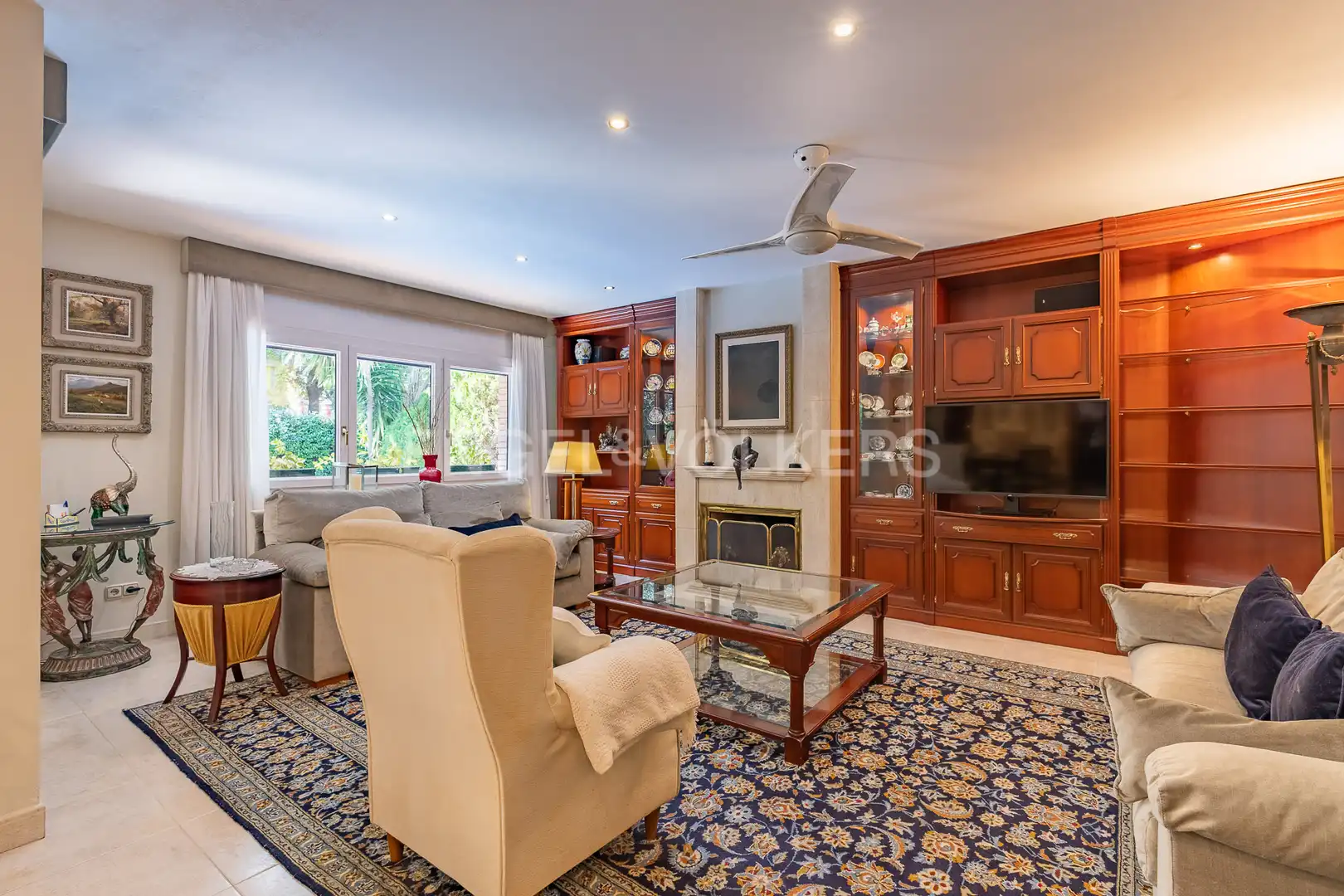Sala de estar de Casa o chalet de alquiler en Sant Cugat del Vallès con Calefacción, Jardín privado y Piscina