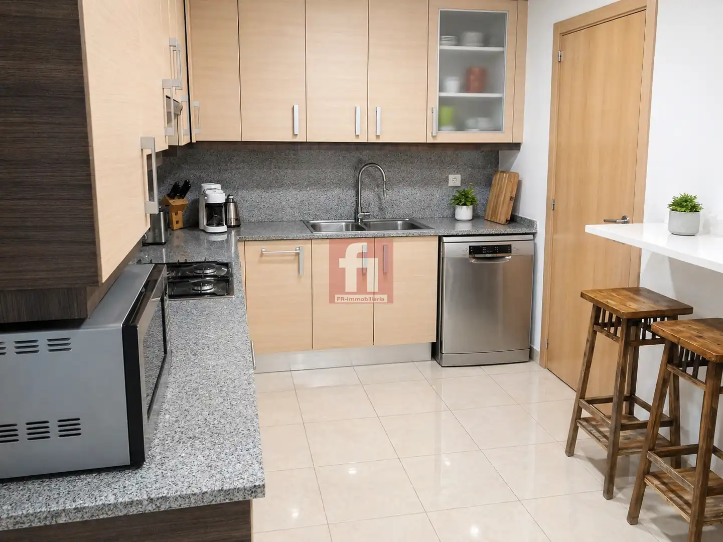 Cocina de Piso en venta en Sabadell con Aire acondicionado, Calefacción y Trastero