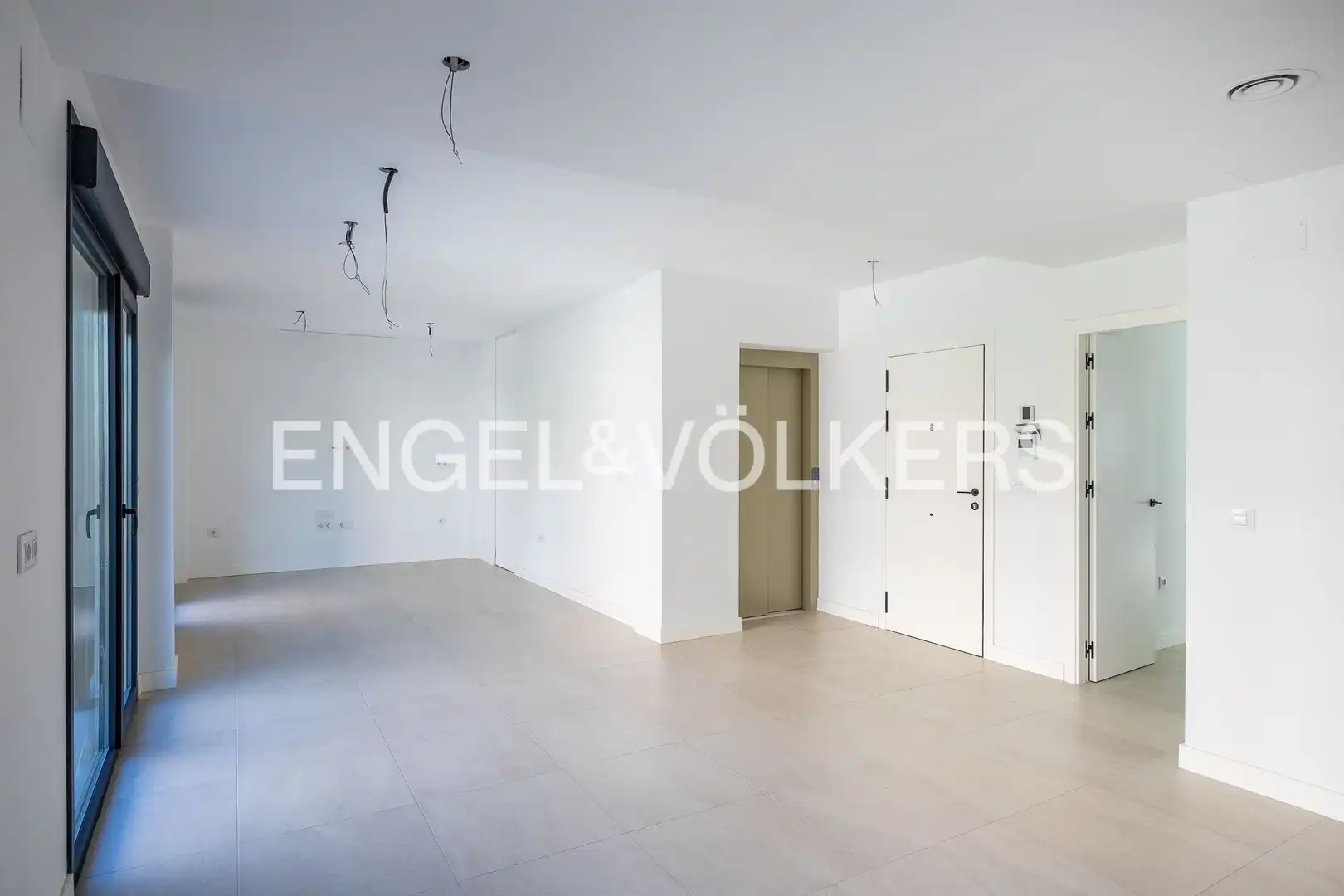 Piso en venta en Sevilla con Aire acondicionado, Calefacción y Piscina
