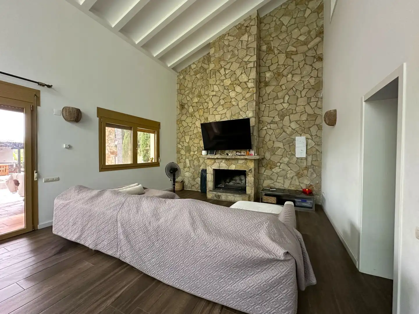 Sala de estar de Casa o chalet en venta en Ontinyent con Calefacción, Jardín privado y Piscina