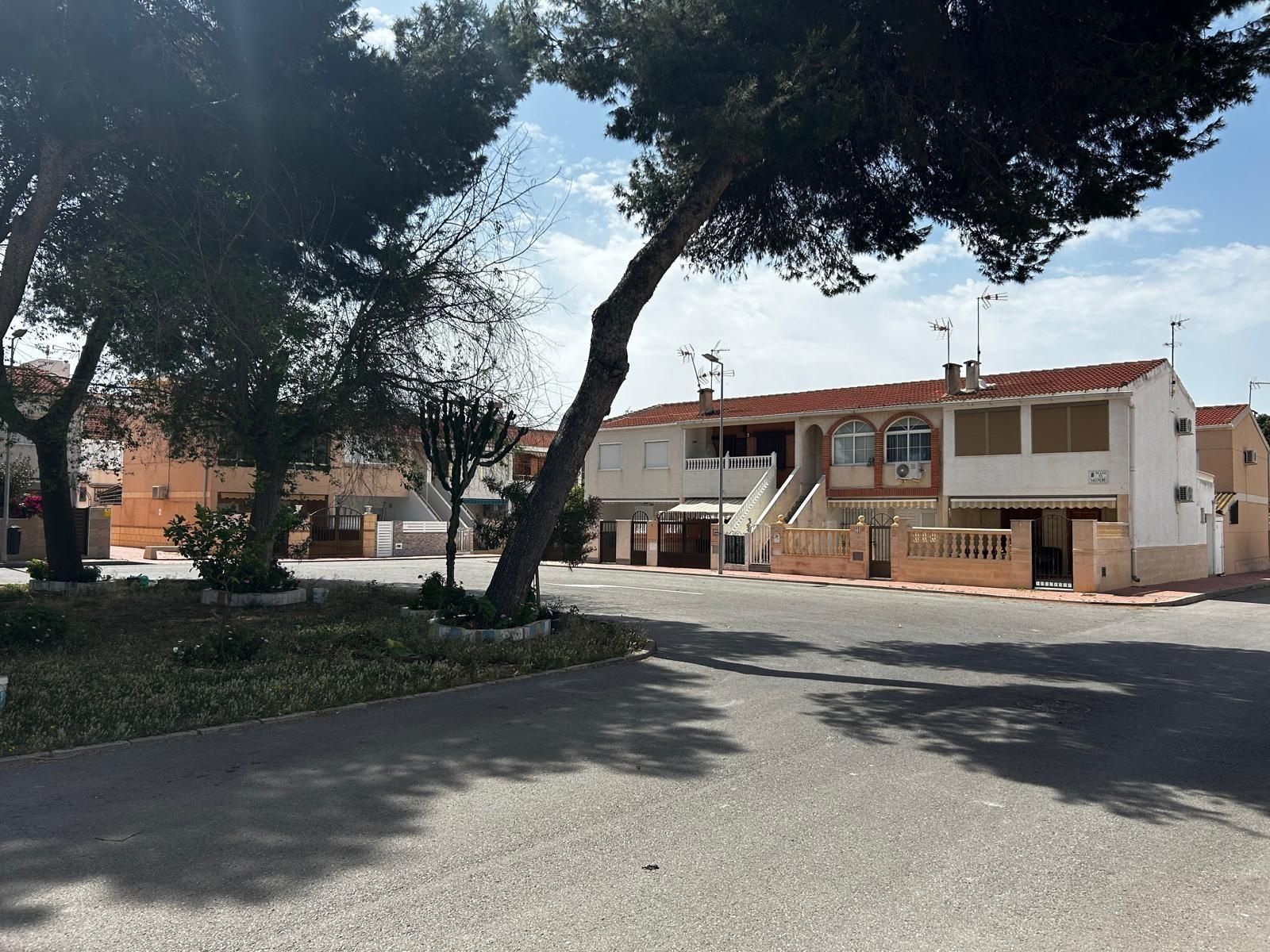 Exterior view of Duplex for sale in Torrevieja  with Terrace and Balcony