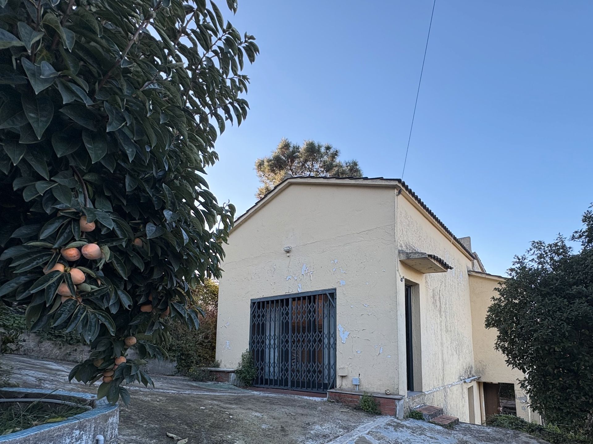 Vista exterior de Casa o xalet en venda en Vallgorguina amb Jardí privat i Forn