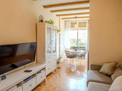 Living room of Flat for sale in  Barcelona Capital  with Terrace and Balcony