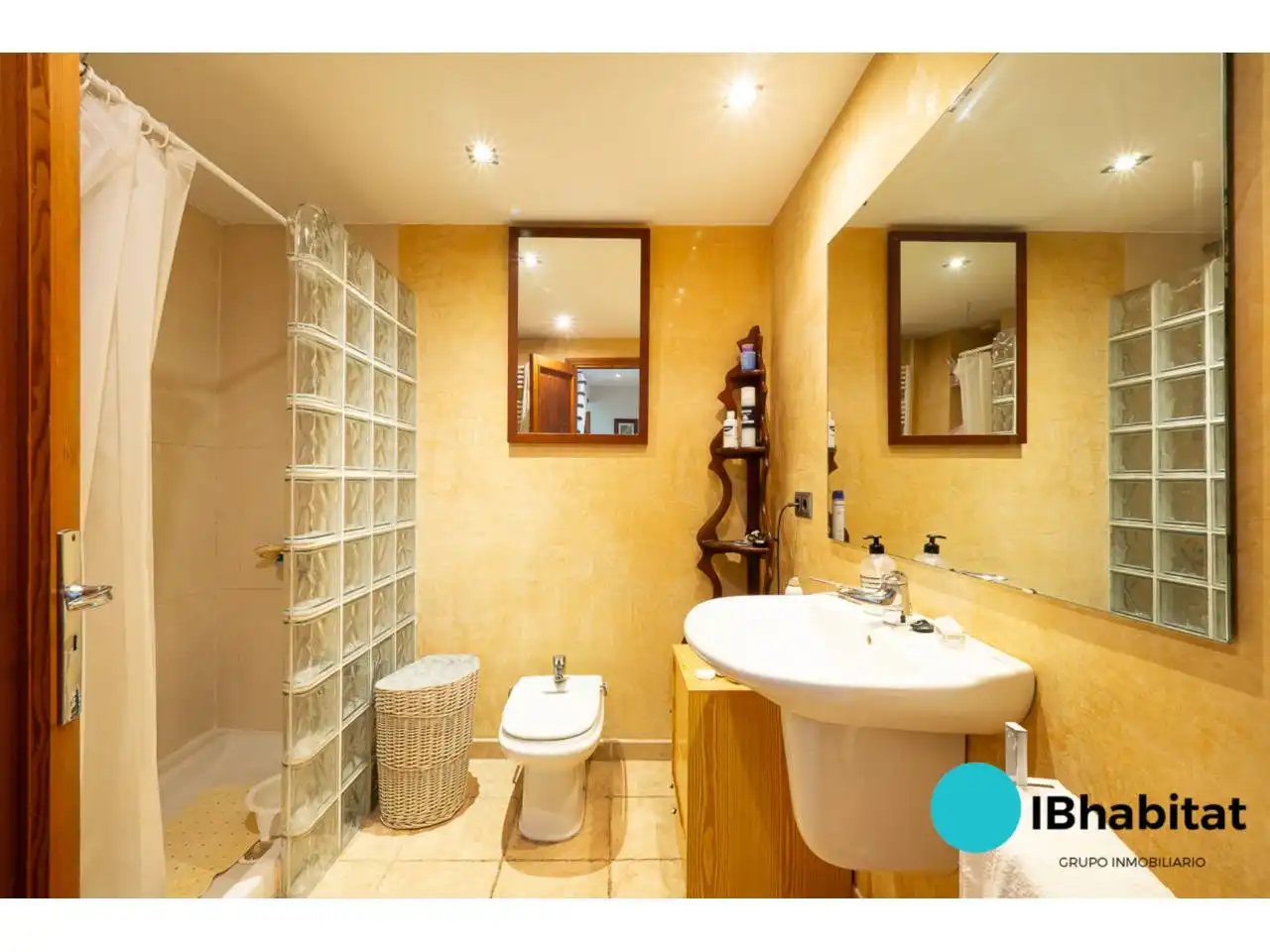 Baño de Casa o chalet en venta en Selva con Terraza y Piscina
