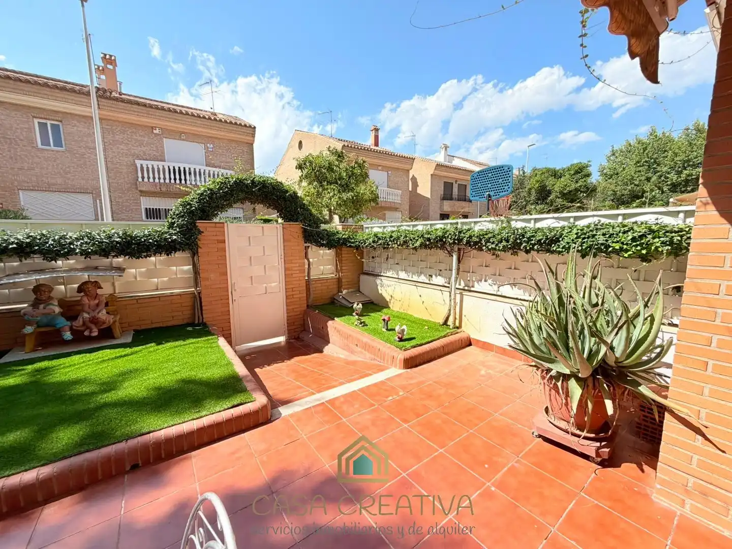 Jardín de Casa adosada en venta en Picanya con Jardín privado, Terraza y Trastero