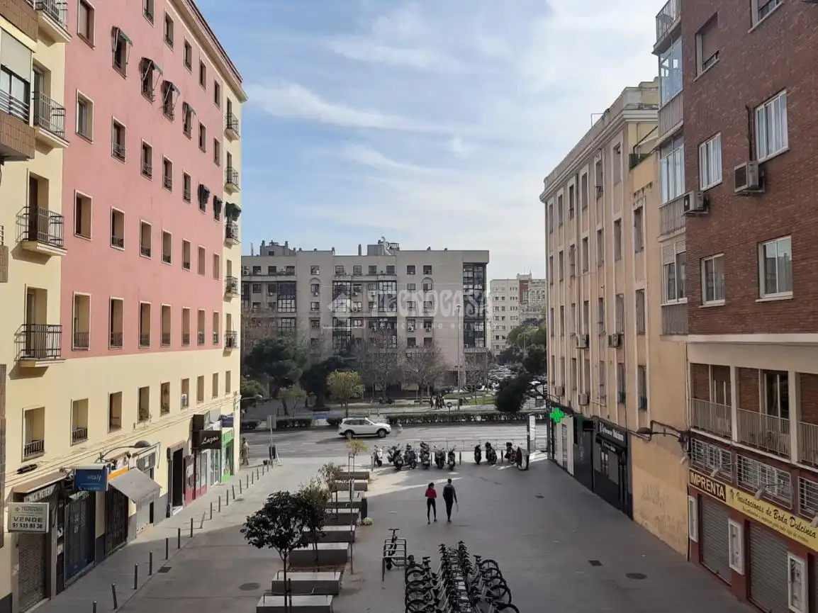 Commercial properties for sale in Cuatro Caminos - Azca