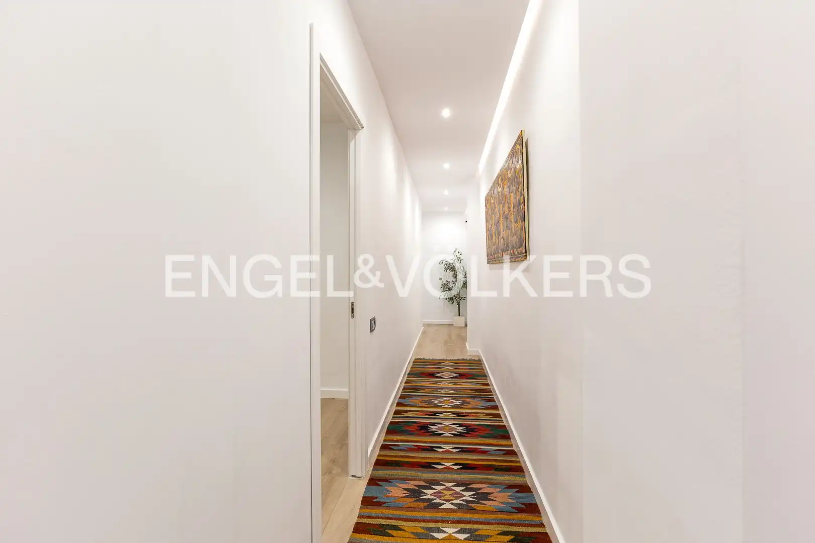 Flat for rent in Barcelona  with Air Conditioner, Heating and Private garden