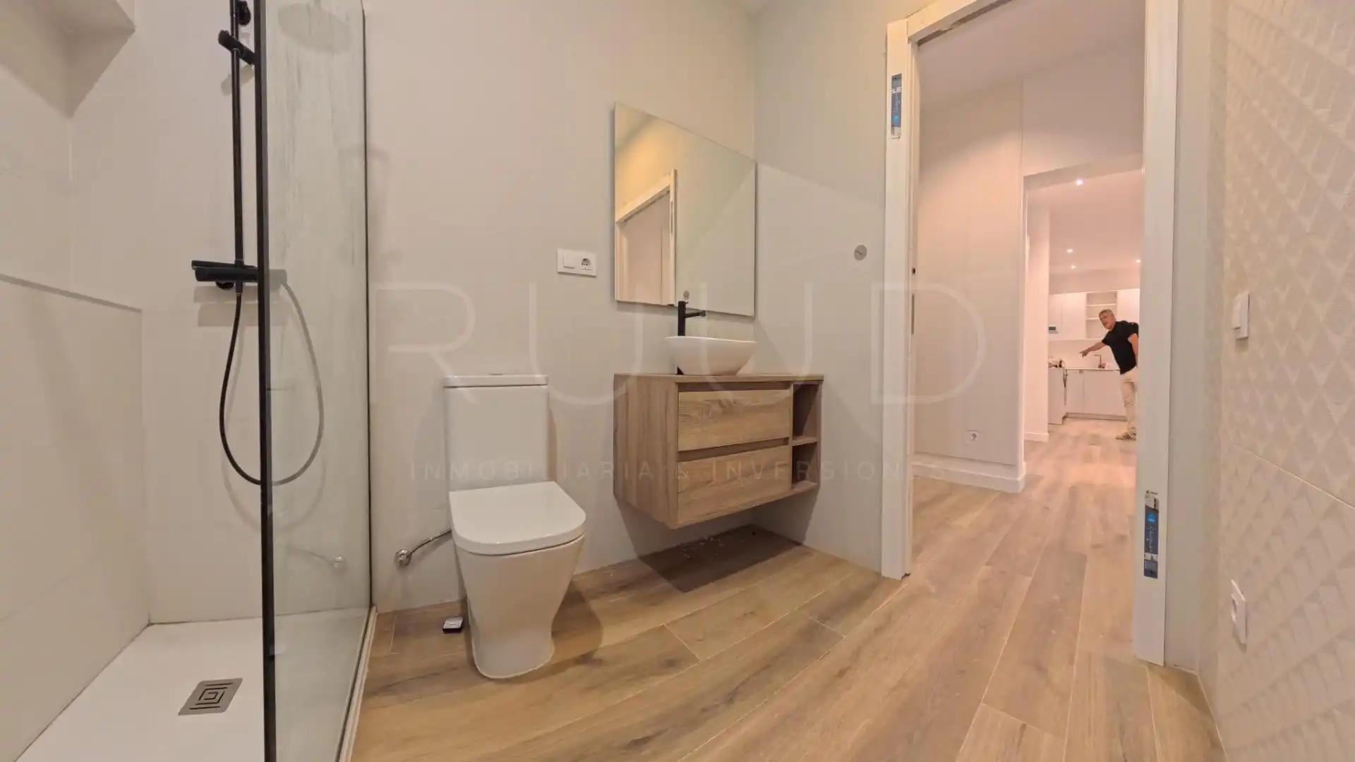 Badezimmer von Wohnung zur Miete in Centre Vila 
