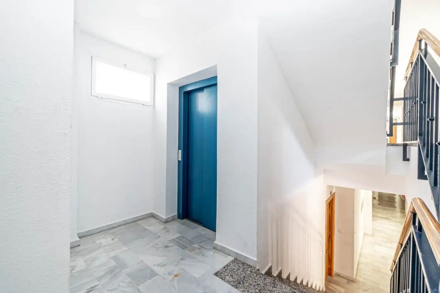 Wohnung zur Miete in Las Gabias mit Klimaanlage, Heizung und Privatgarten