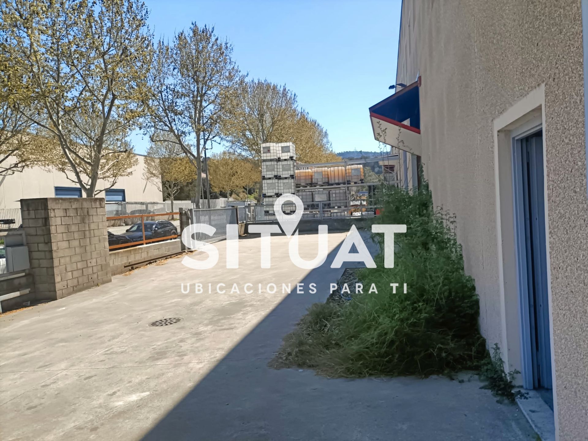 Nau industrial en venda a Carrer del Segre, 5, Valldoreix