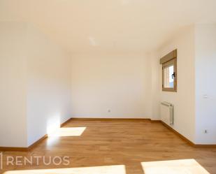 Bedroom of Flat to rent in Getafe  with Air Conditioner, Heating and Parquet flooring