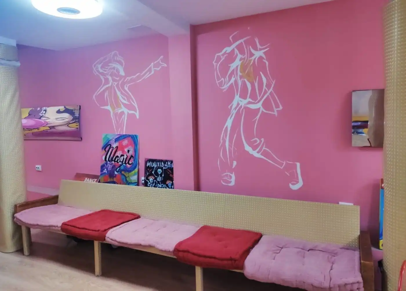 Schlafzimmer von Geschaftsraum zum Verkauf in Barcelona mit Heizung und Möbliert