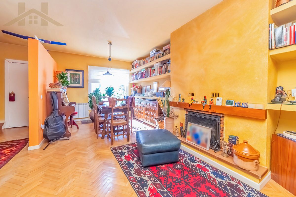 Living room of Single-family semi-detached for sale in El Escorial  with Storage room, Furnished and Community pool