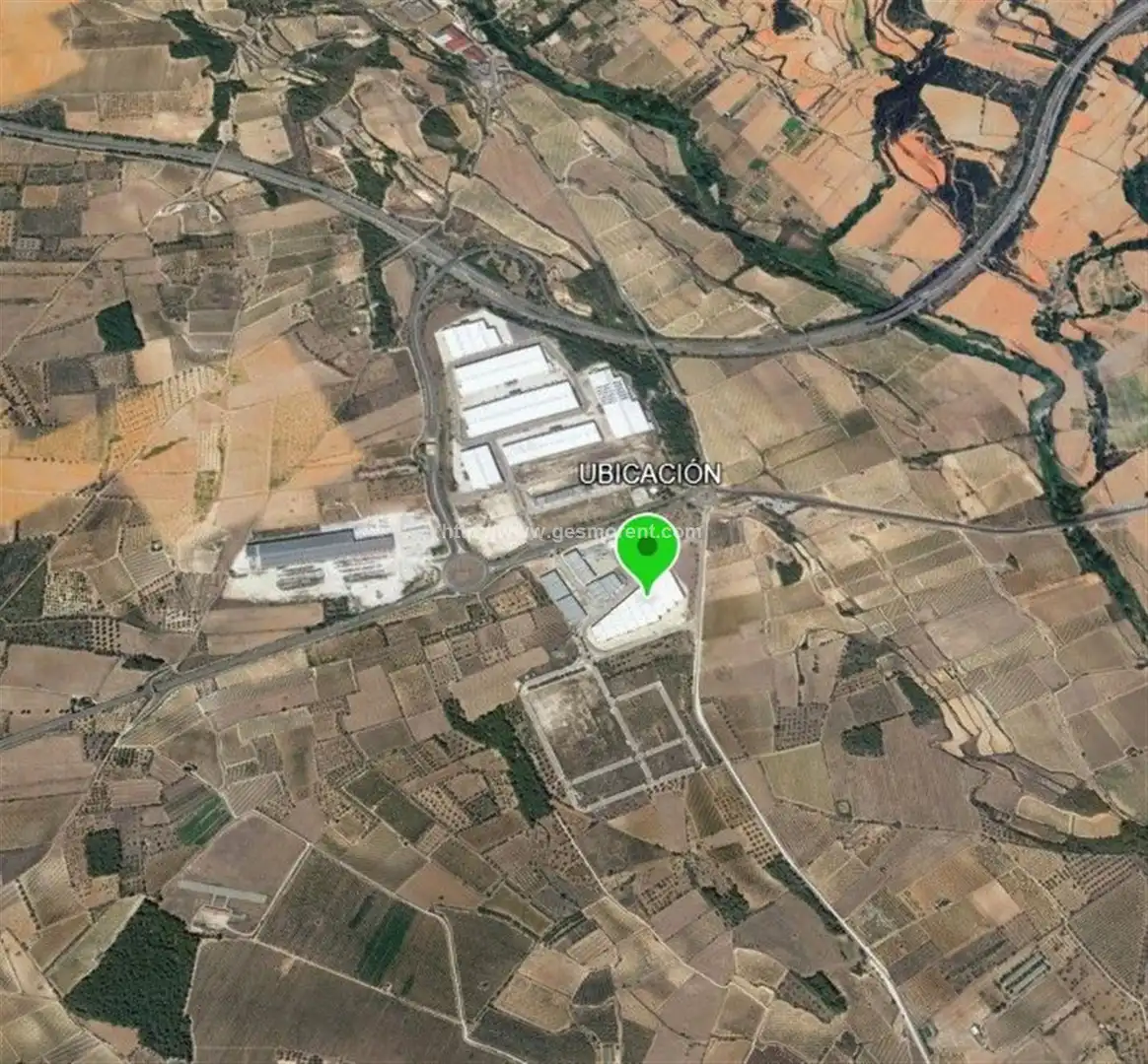 Außenansicht von Fabrikhallen zum Verkauf in Alió, Tarragona