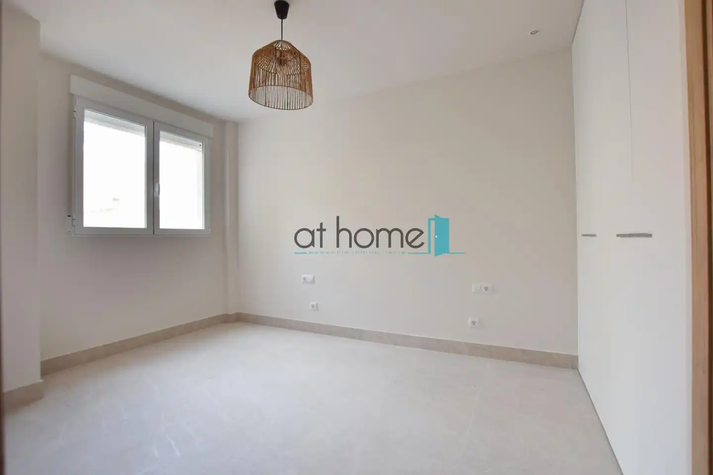 Schlafzimmer von Wohnung zur Miete in Alboraya mit Klimaanlage, Terrasse und Möbliert