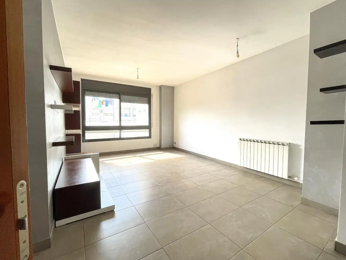 Living room of Flat for rent in Santa Perpètua de Mogoda  with Air Conditioner, Heating and Balcony