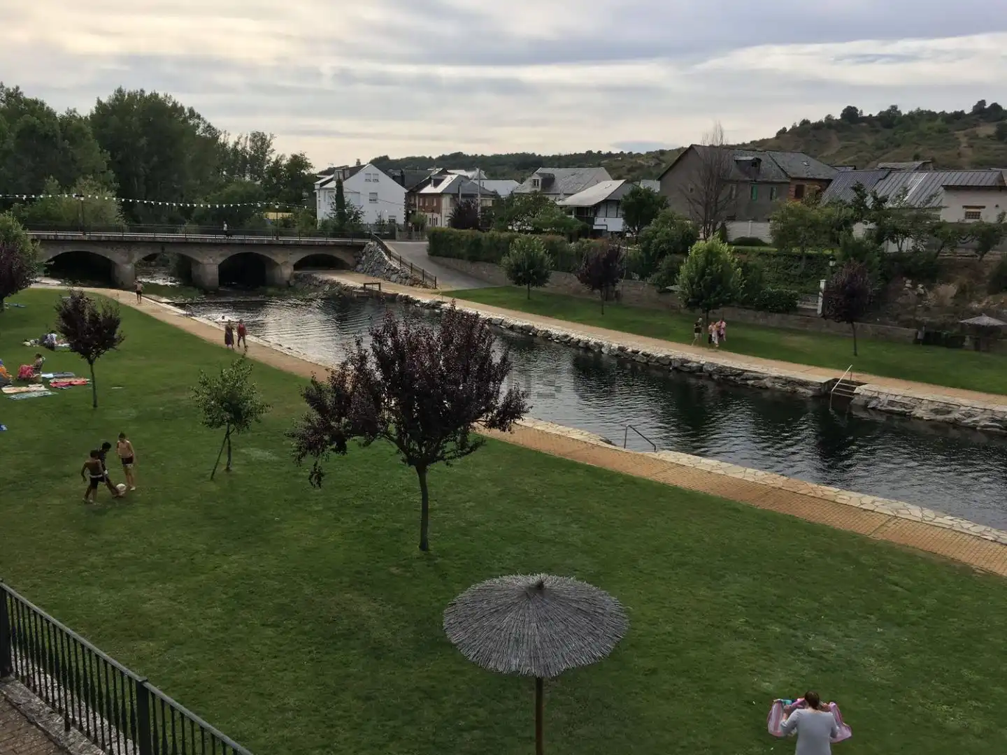 Garten von Residential zum Verkauf in Folgoso de la Ribera
