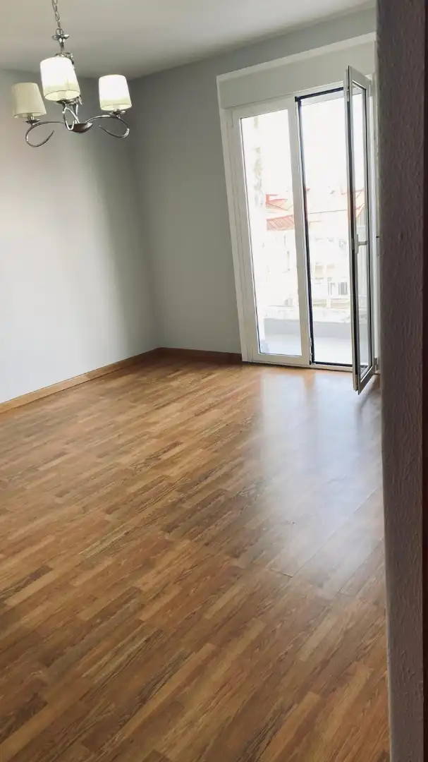 Sala de estar de Piso de alquiler en Vigo  con Trastero y Balcón