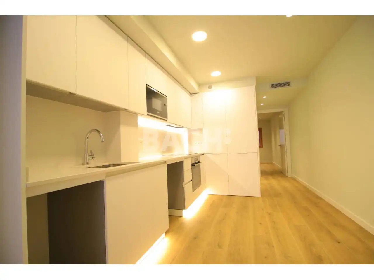Pis amb ascensor en venda a Calle Nou 127, imagen 5