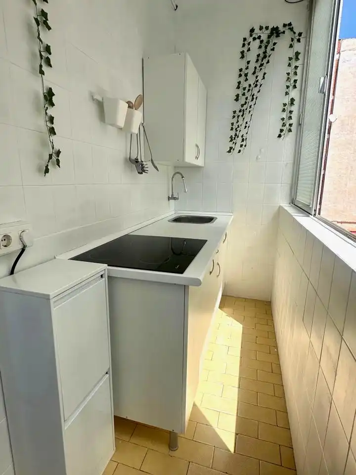 Cocina de Apartamento en venta en Almuñécar con Aire acondicionado, Amueblado y Balcón