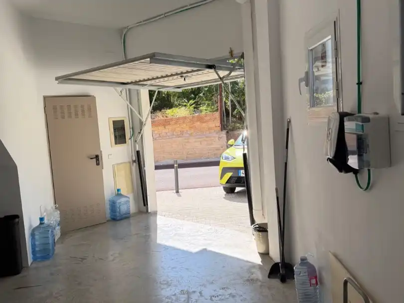 Parking of Houses for rent in L'Ampolla  with Air Conditioner, Terrace and Storage room