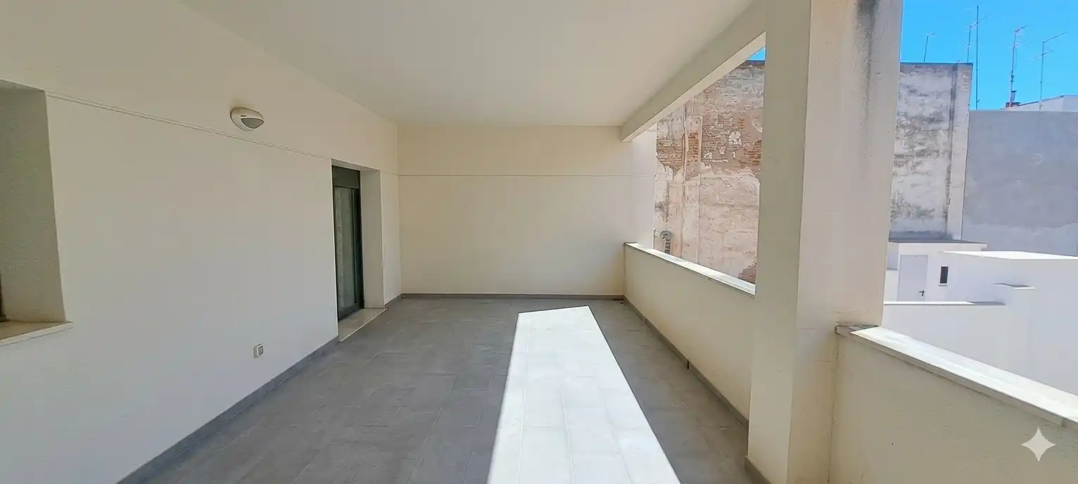 Terraza de Piso en venta en Reus con Calefacción, Parquet y Terraza