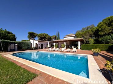 Maison rustique avec piscine à vendre à Santuario Virgen de la Cabeza