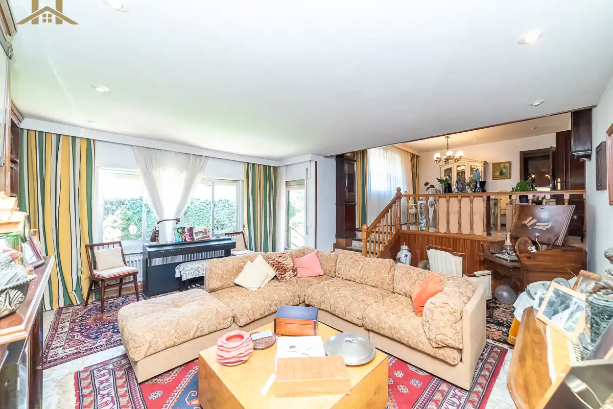 Living room of Detached homes for sale in Madrid  with Heating, Private garden and Terrace