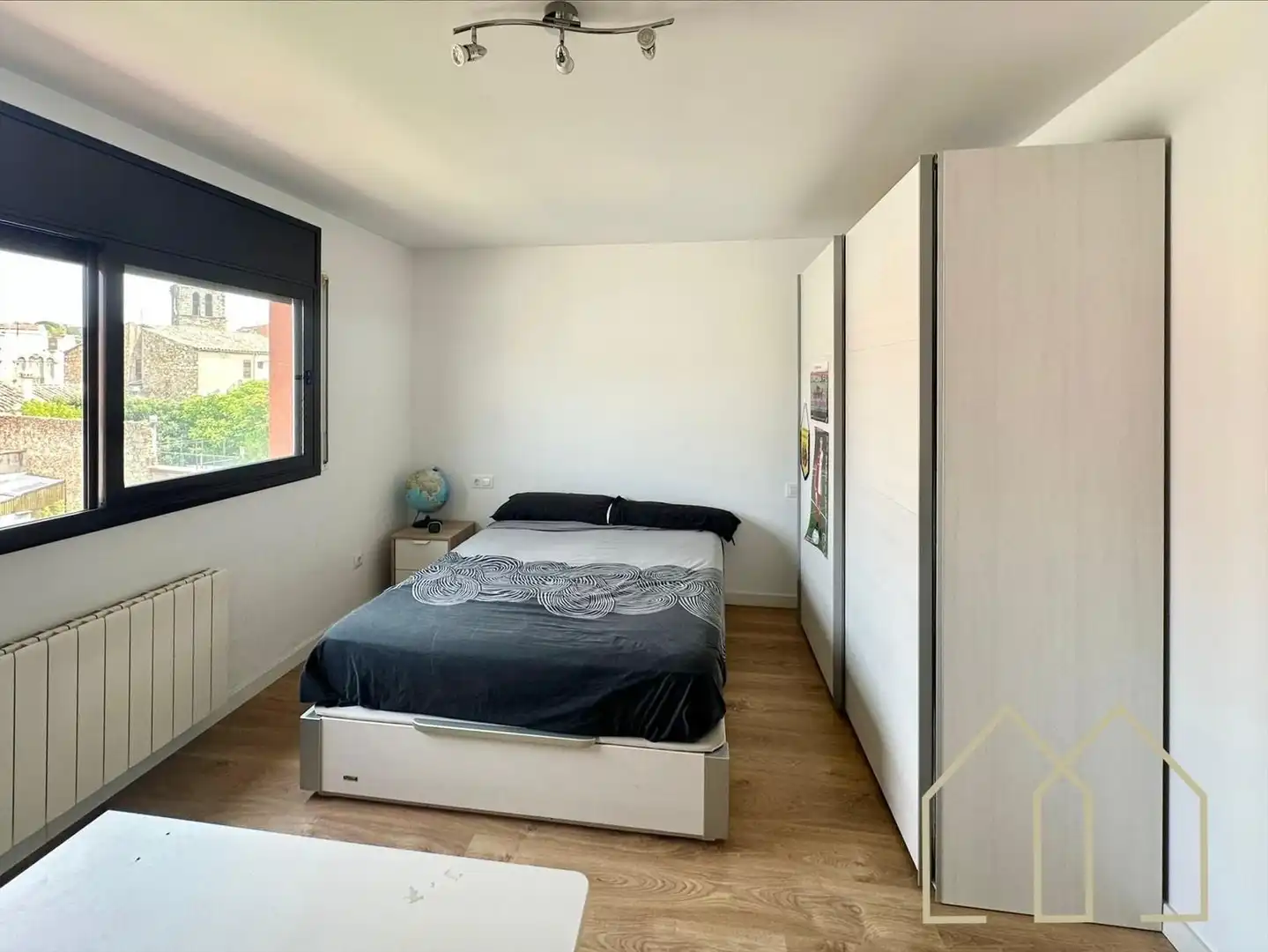 Schlafzimmer von Einfamilien-Reihenhaus zum Verkauf in Caldes de Malavella mit Klimaanlage, Heizung und Privatgarten