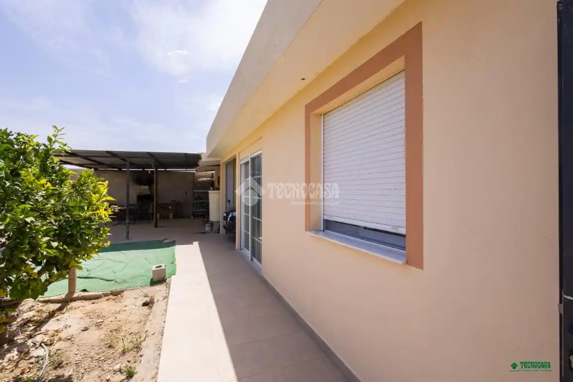 Terraza de Finca rústica en venta en Cuevas del Almanzora con Aire acondicionado