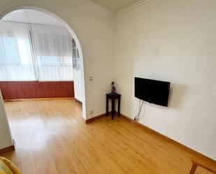 Living room of Attic to rent in L'Hospitalet de Llobregat  with Terrace