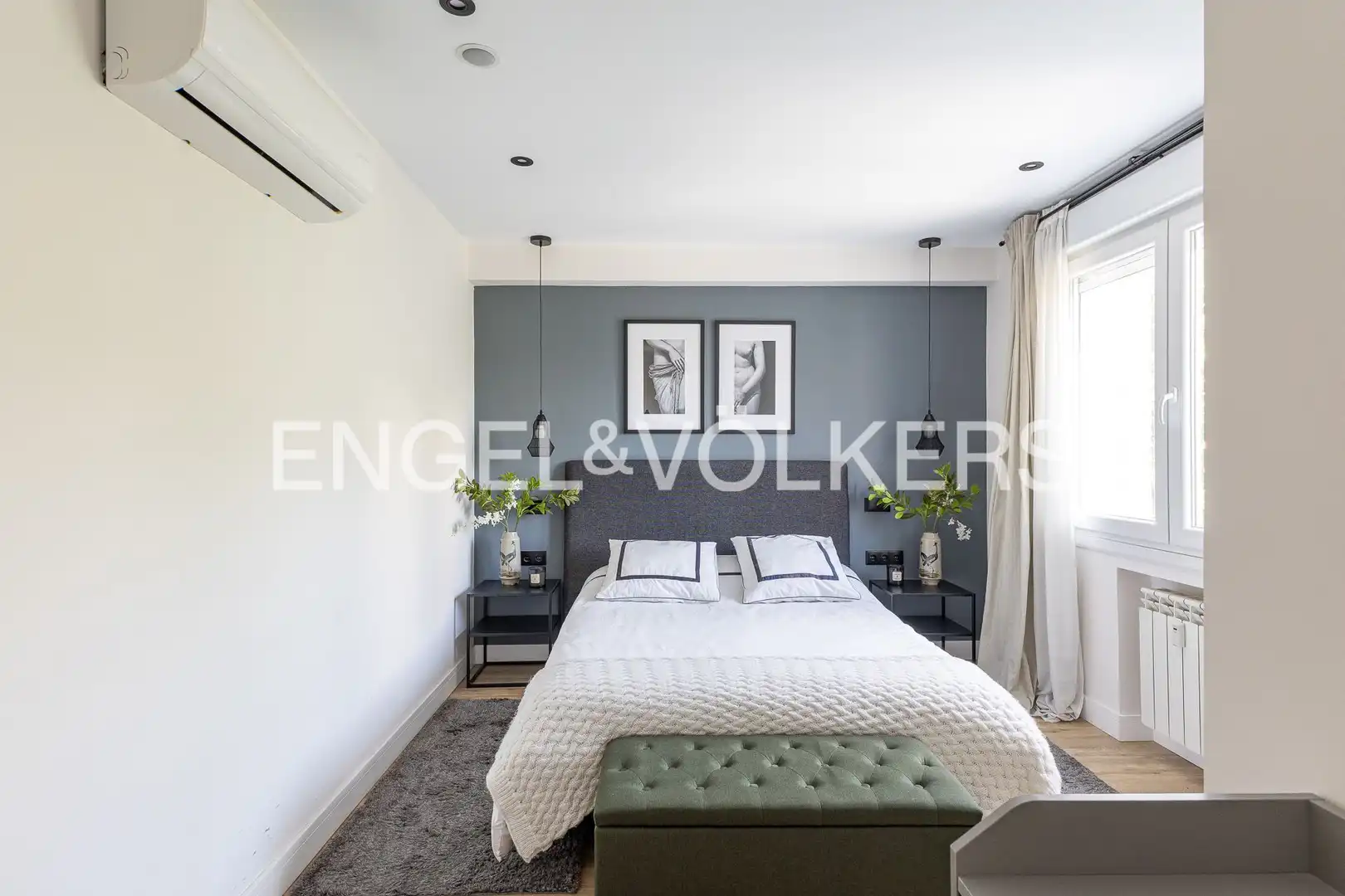Bedroom of Flat for rent in Madrid  with Air Conditioner, Heating and Terrace