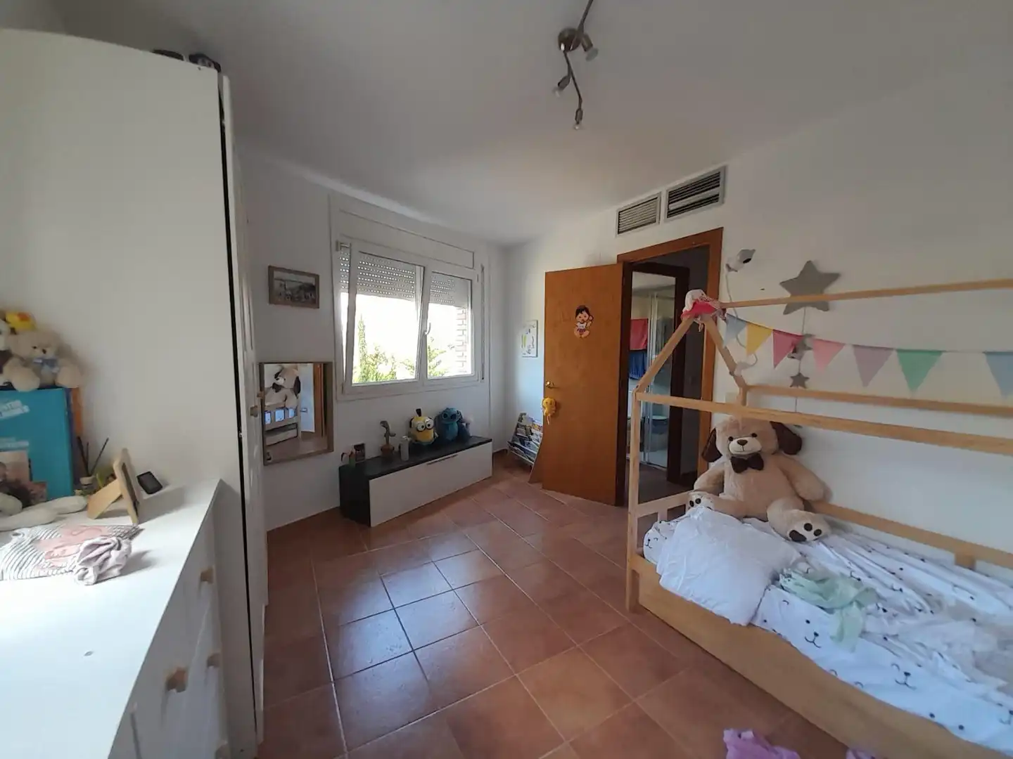 Dormitori de Casa o xalet en venda en Canet de Mar amb Aire condicionat, Jardí privat i Terrassa