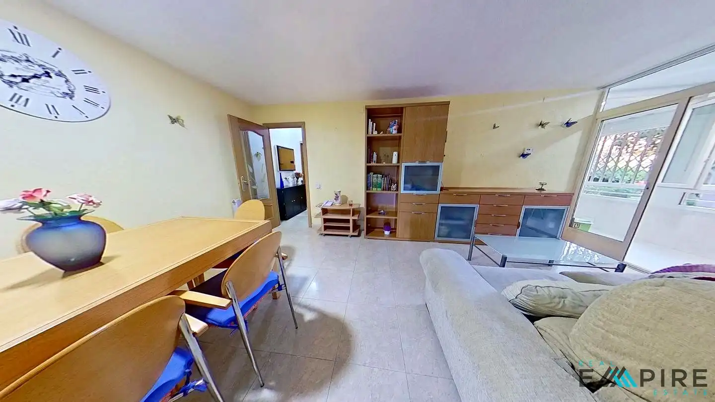 Sala de estar de Planta baja en venta en Fuenlabrada con Calefacción, Terraza y Trastero