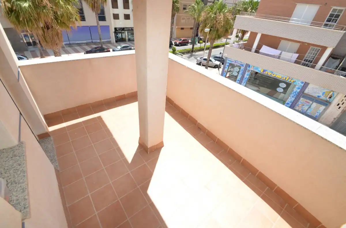Piso de alquiler en Avenida sabinal (b), Roquetas Pueblo