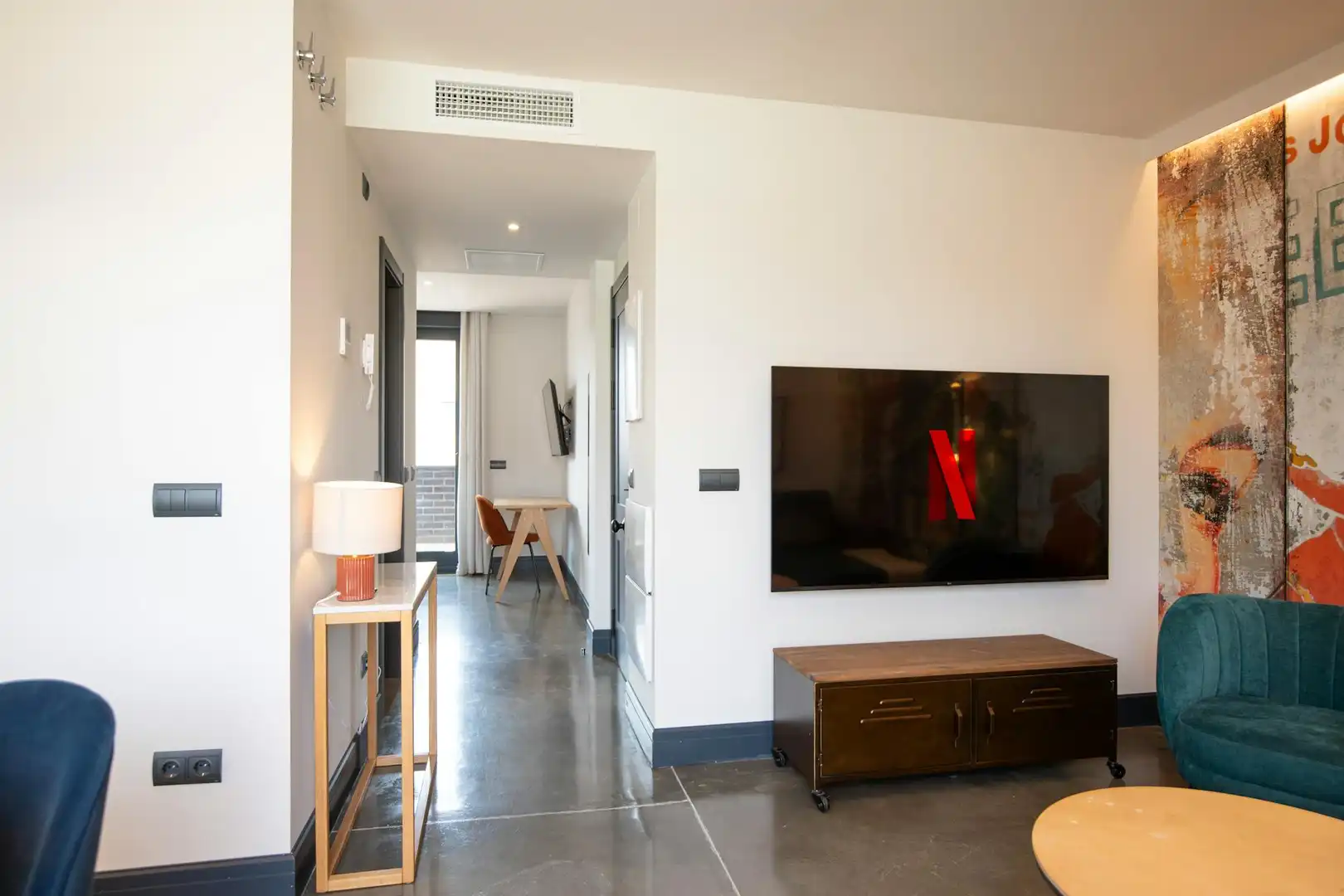 Sala de estar de Piso de alquiler en Madrid con Aire acondicionado, Jardín privado y Amueblado