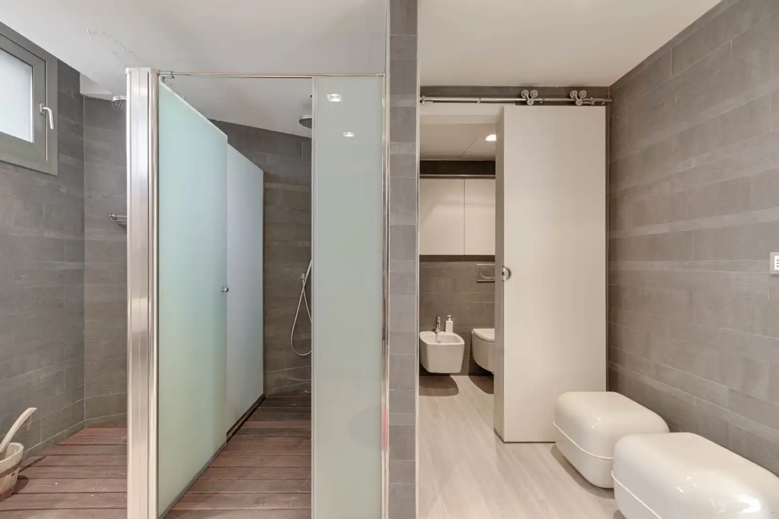 Baño de Casa o chalet en venta en La Jonquera con Aire acondicionado, Calefacción y Jardín privado