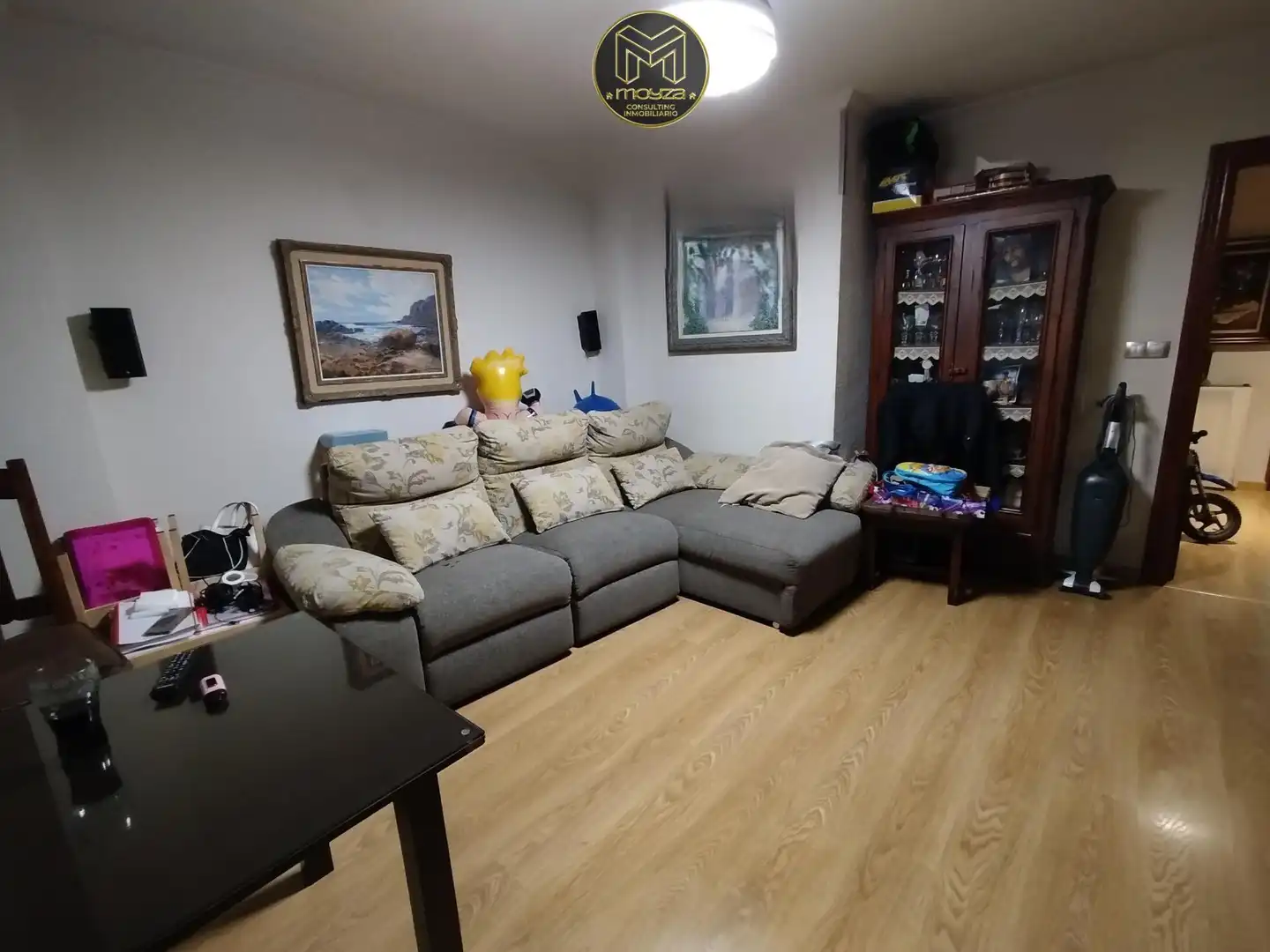 Sala de estar de Piso en venta en Jaén con Jardín privado, Trastero y Balcón