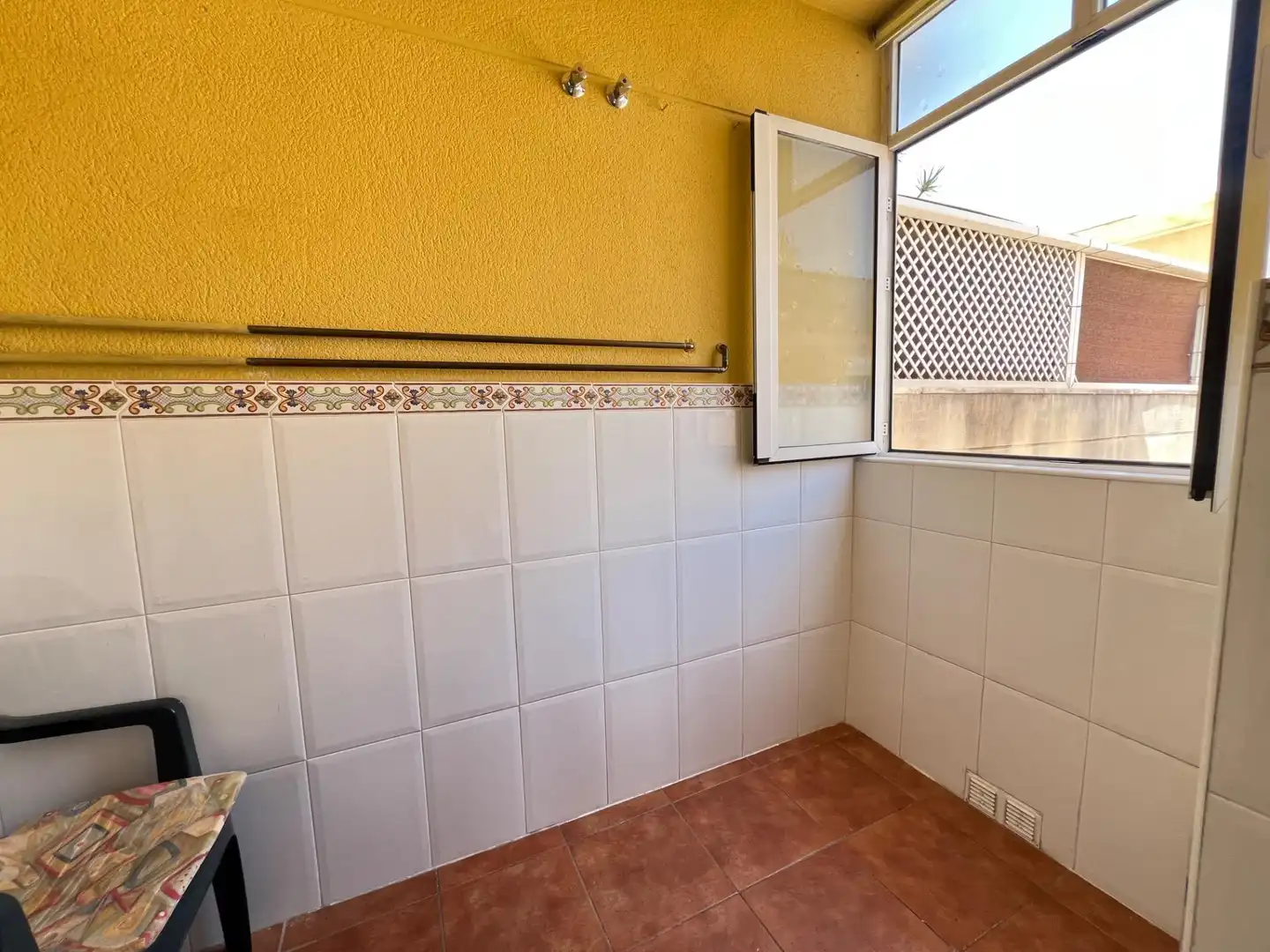 Badezimmer von Dachboden zum Verkauf in Torremolinos mit Klimaanlage, Heizung und Terrasse