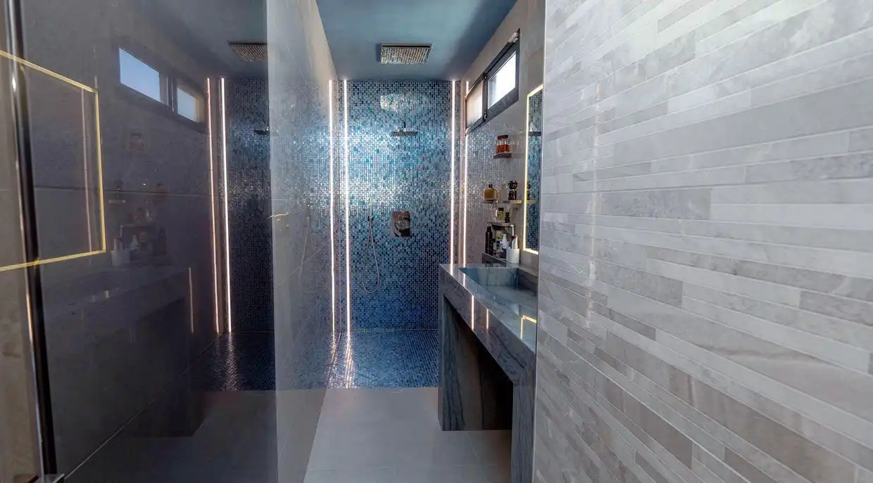 Bathroom of Attic for sale in Dénia  with Air Conditioner, Heating and Terrace