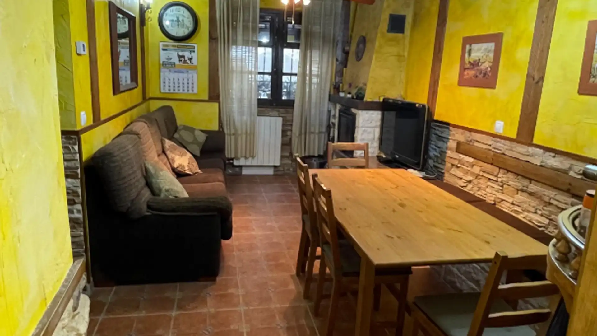 Sala de estar de Casa o chalet en venta en Magallón con Calefacción, Trastero y Balcón