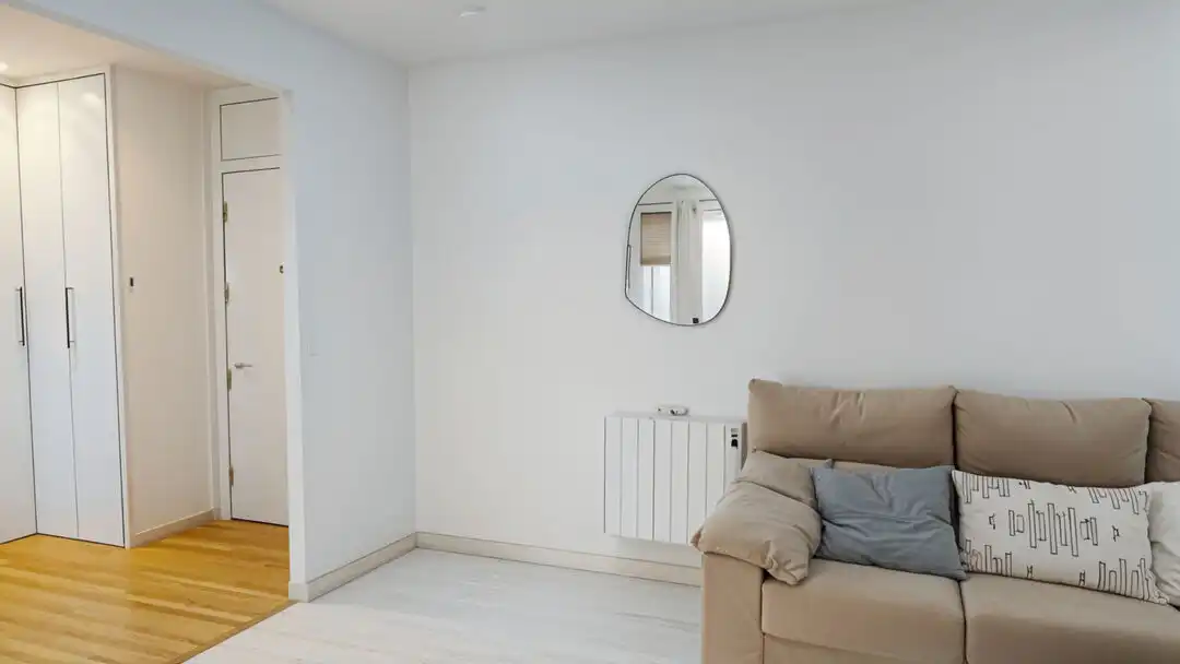 Bedroom of Flat for sale in Madrid  with Air Conditioner, Heating and Furnished