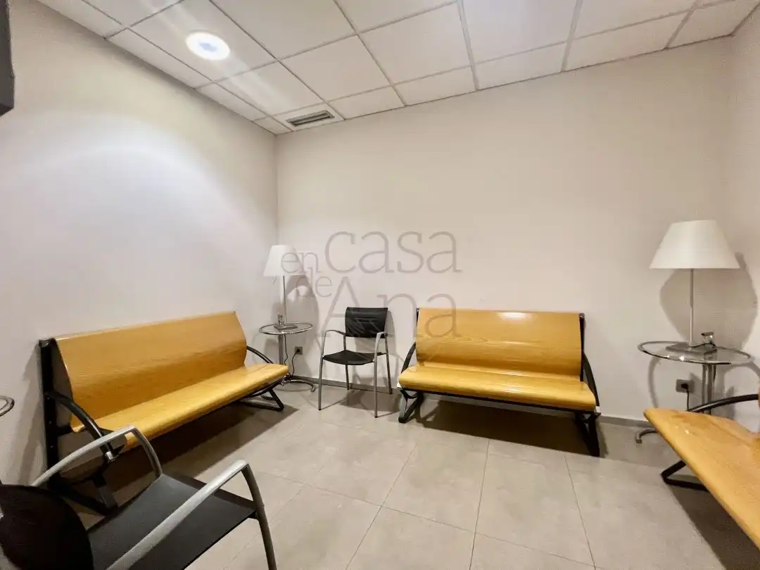 Bureau avec ascenseur à louer à Avda. Madariaga, imagen 11