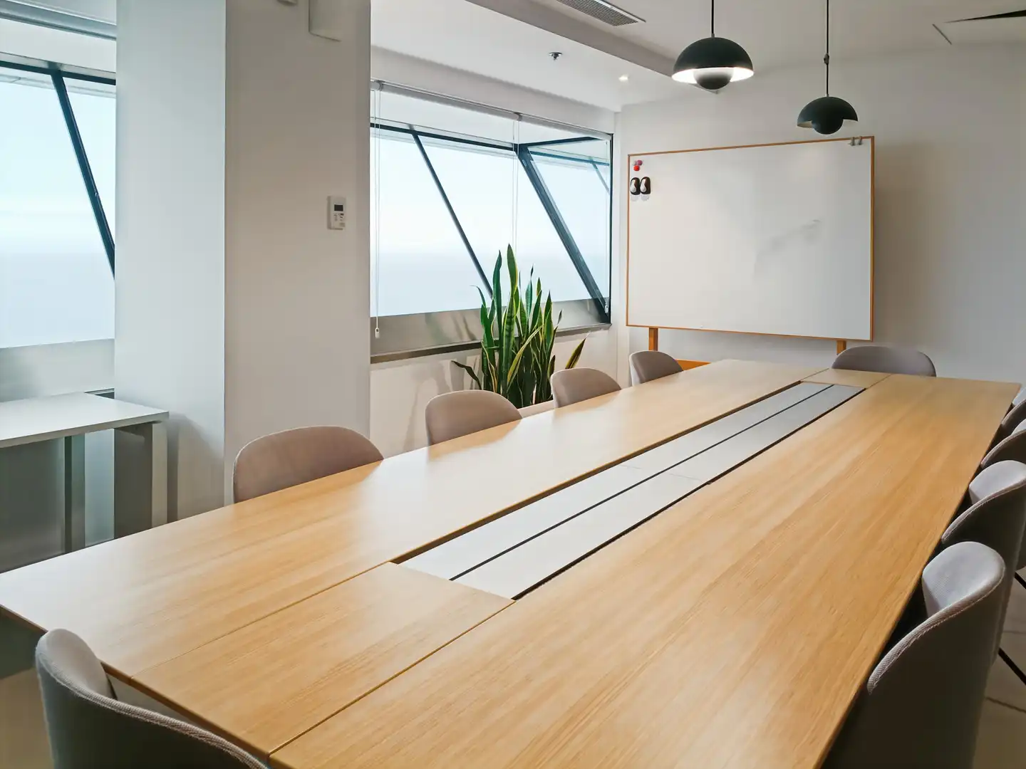 Office for rent in Barcelona  with Air Conditioner, Heating and Furnished